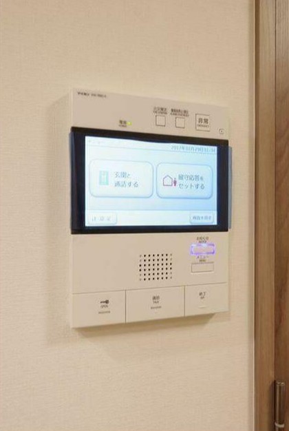 セキュリティ　モニター付きインターホン