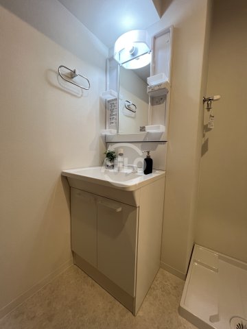 洗面設備　グランパシフィック花園innovation　独立洗面台