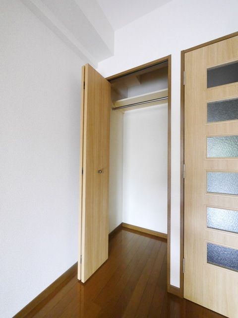 収納　※別部屋参考写真です