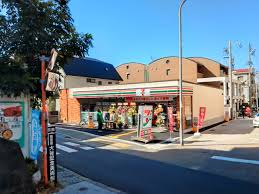 コンビニ　セブンイレブン西宮川西町店（コンビニ）まで218m