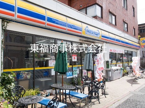 コンビニ　ミニストップ（コンビニ）まで320m