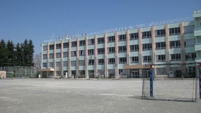 小学校　日野市立夢が丘小学校（小学校）まで521m