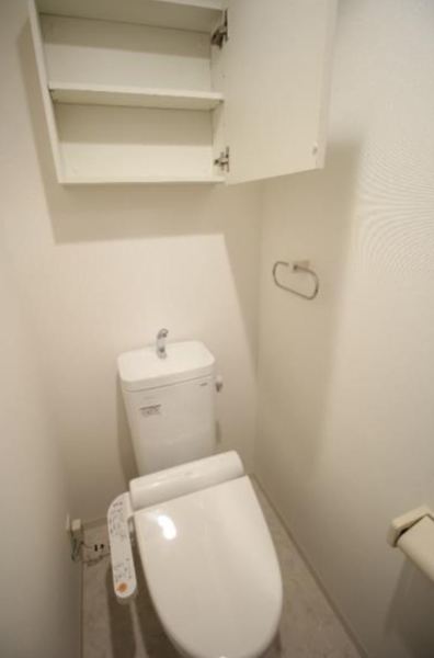 トイレ　※別部屋参考写真