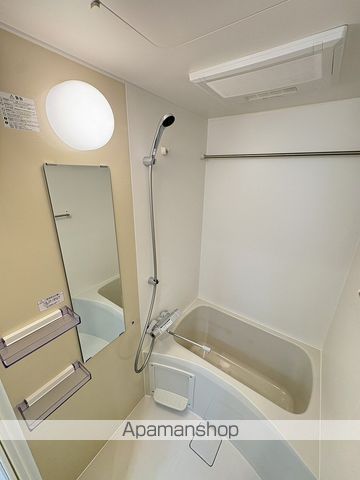 地下鉄長堀鶴見緑地線 長堀橋駅 徒歩5分 15階建 新築の風呂写真