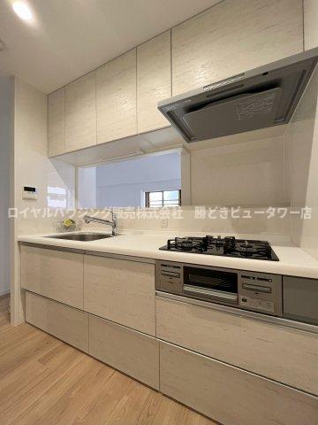キッチン　キッチンでお料理をお楽しみください