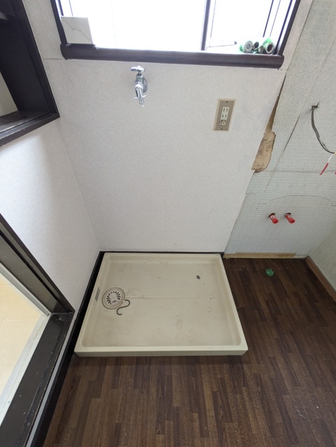 洗面設備　※クリーニング前の写真です※