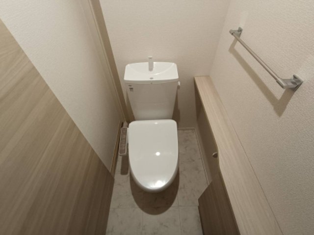ウエスタンハイツ19のトイレ写真