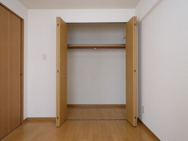 収納　クローゼット　※概略資料につき現況を優先します。