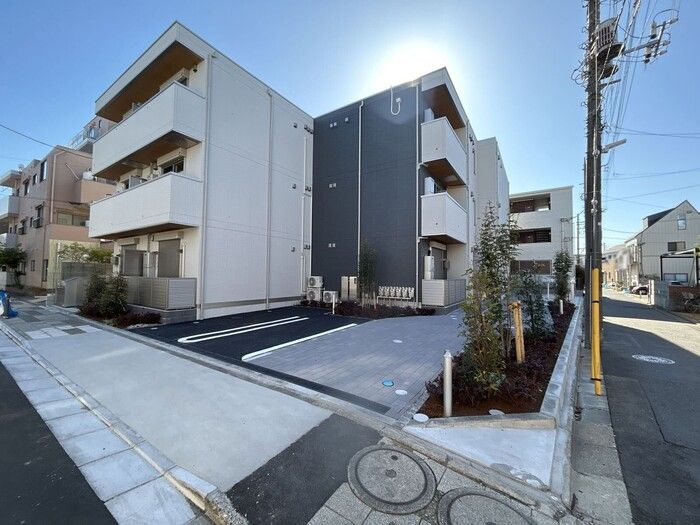 建物外観　東武伊勢崎線「竹ノ塚駅」から徒歩15分☆