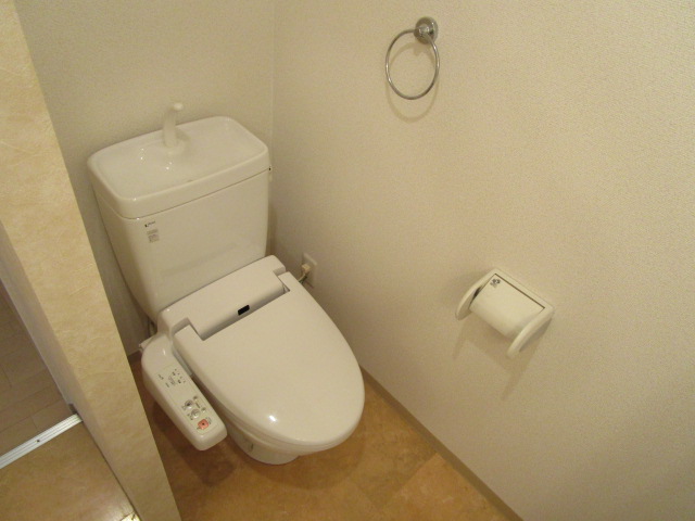 トイレ　別部屋写真