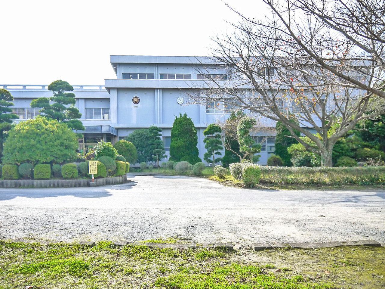 小学校　鳥栖小学校（小学校）まで900m