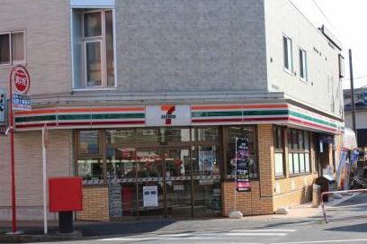 コンビニ　セブンイレブン松戸上本郷駅前店（コンビニ）まで286m