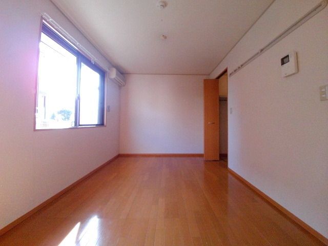 その他部屋・スペース　★明るいフローリングのお部屋★
