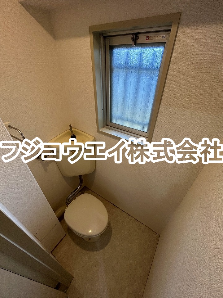 トイレ　別号室参考写真
