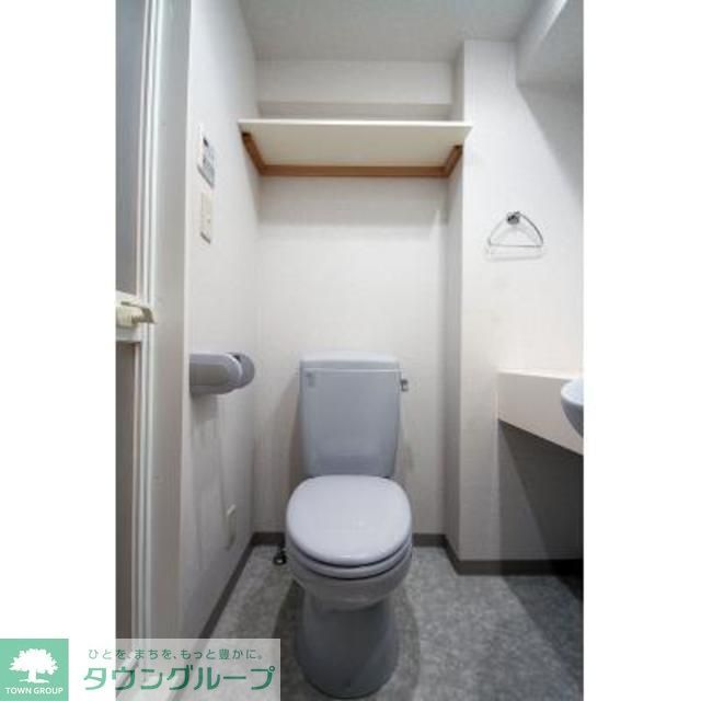 トイレ　※写真は同タイプ住戸です。