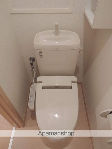南海本線 忠岡駅 徒歩11分 2階建 築17年のトイレ写真