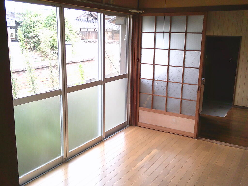 ＪＲ宇部線 床波駅 徒歩7分 1階建 築61年の居間写真