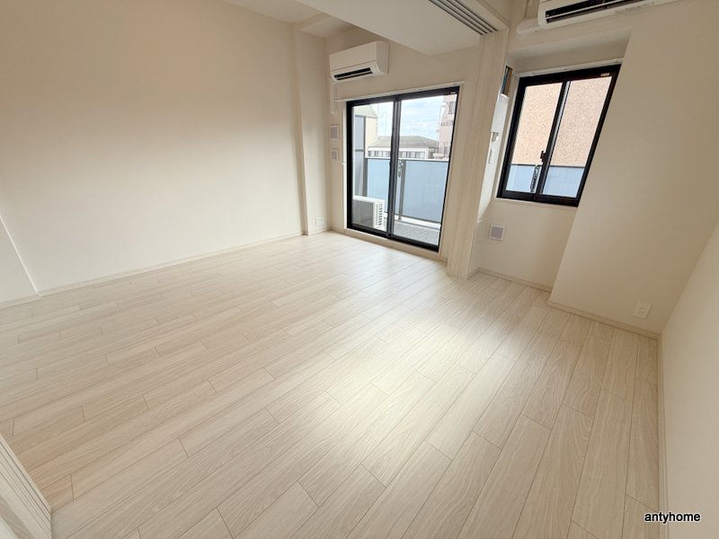 S-RESIDENCE江坂focalの内装写真