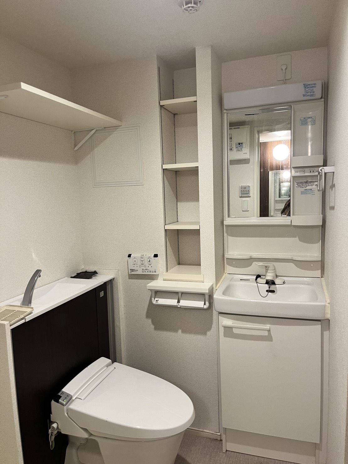 ＪＲ山手線 田端駅 徒歩7分 4階建 築4年のトイレ写真
