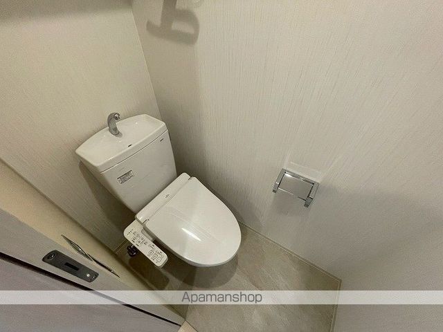 近鉄奈良線 河内永和駅 徒歩4分 15階建 築2年のトイレ写真