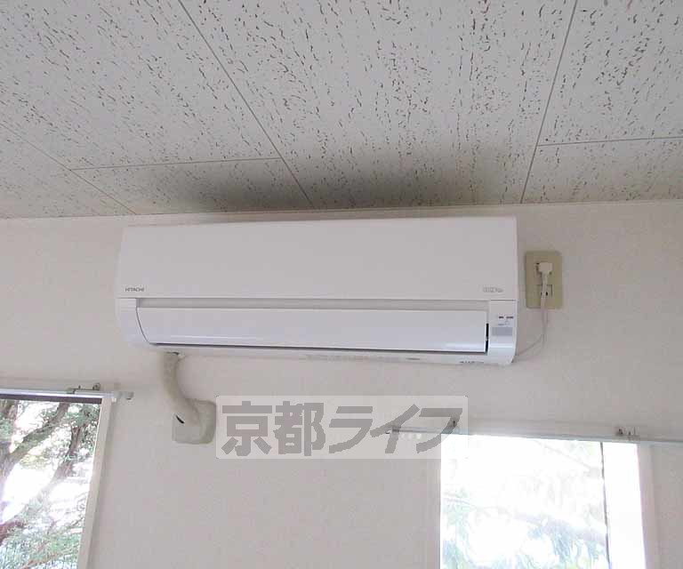 その他設備　エアコン付き・