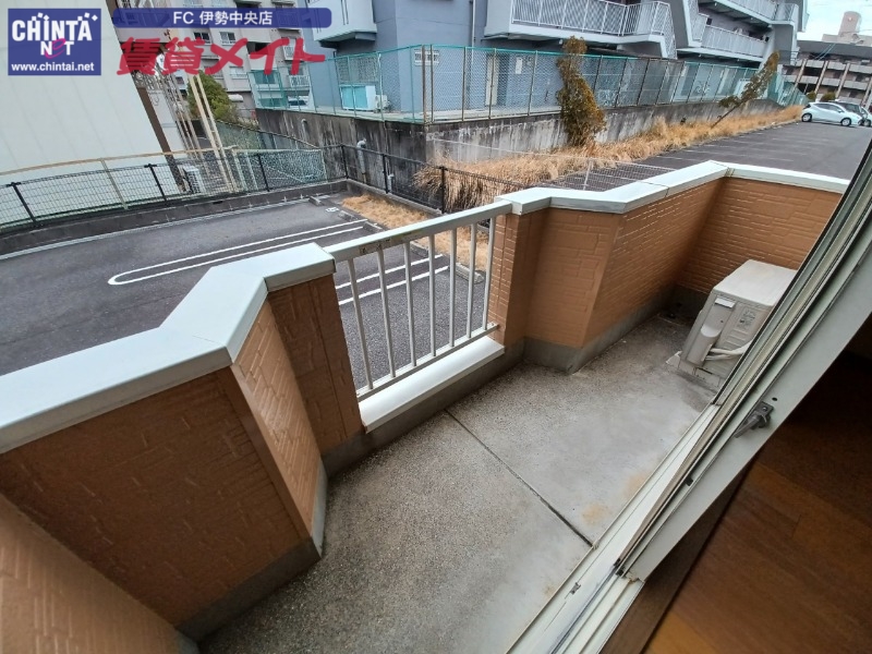 庭　同型反転参考写真です