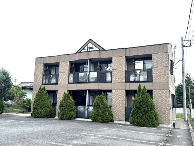 建物外観　モダンで落ち着いたデザインの外観！