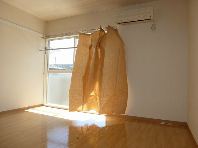 居室・リビング　※写真は203号室のお部屋です。