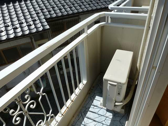 バルコニー　※写真は203号室のお部屋です。