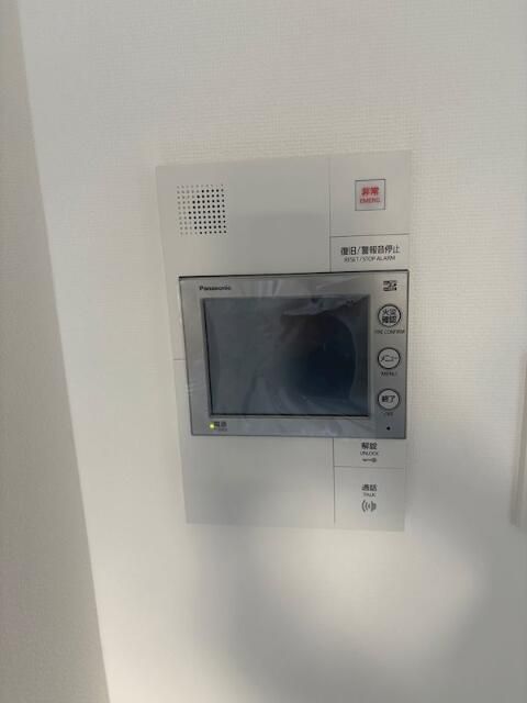 セキュリティ　訪問者が一目で分かるＴＶモニタ付インターホンです！