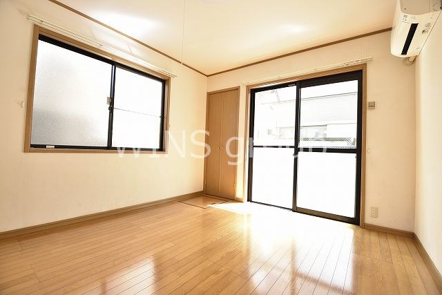 居室・リビング　明るいお部屋です！