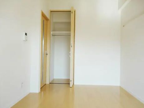居室・リビング　参考写真：別部屋タイプ