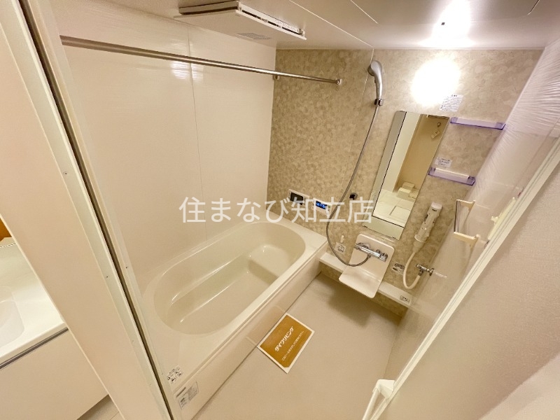 花水木の家 VIの風呂写真