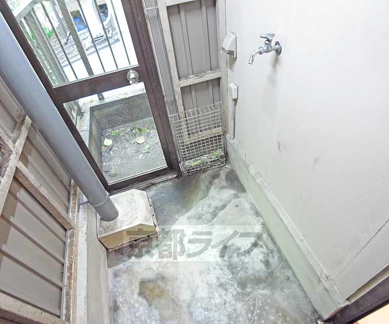 その他設備　洗濯機置場です。