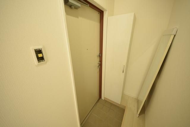 TreeDen馬橋Iの玄関写真