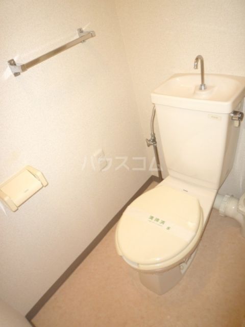 シーブリーズ金沢4号棟のトイレ写真