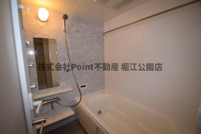 地下鉄千日前線 阿波座駅 徒歩10分 10階建 築8年の風呂写真