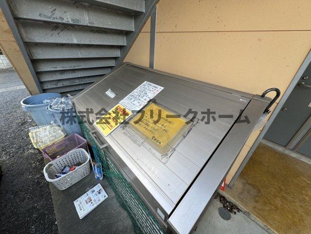ＪＲ中央線 東小金井駅 徒歩13分 2階建 築23年の外観写真