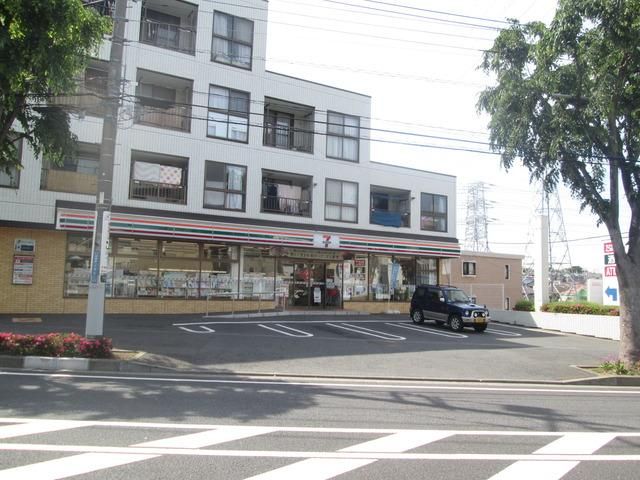 コンビニ　★★セブンイレブン（コンビニ）まで429m