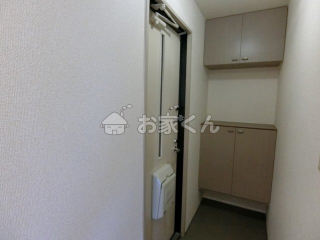 玄関　シューズボックス付き玄関