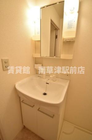 洗面設備　同仕様写真