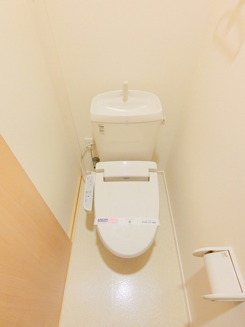トイレ　★ウォシュレット付き★