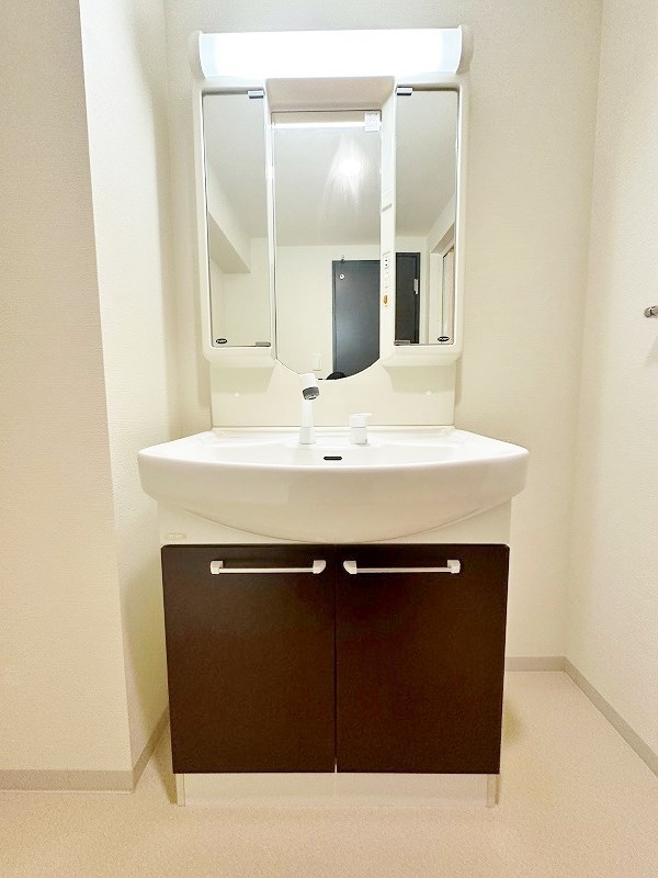洗面設備　★洗面脱衣所/シャワー付き洗面台★