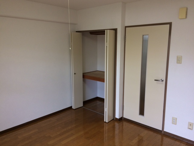 西本番町マンションの内装写真