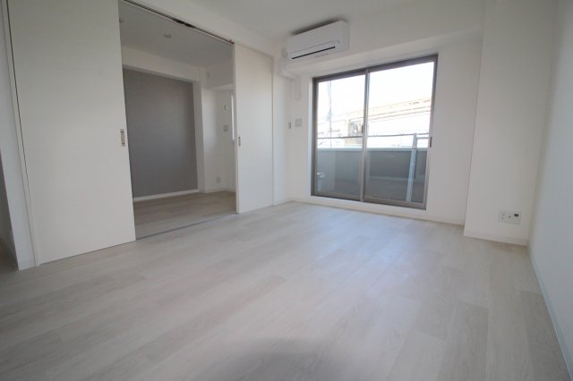 居室・リビング　別室の写真使用