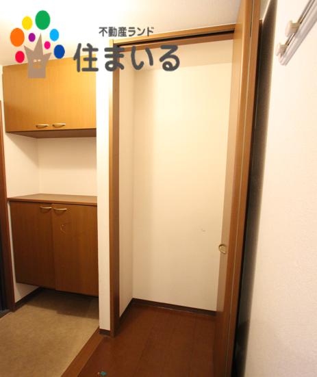 ドラックストア　スギ薬局六田店（ドラッグストア）まで1139m
