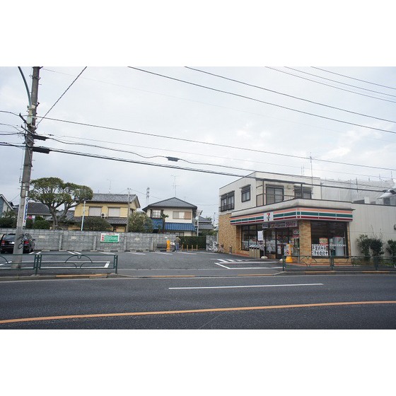 コンビニ　セブンイレブン杉並高井戸東４丁目（コンビニ）まで416m