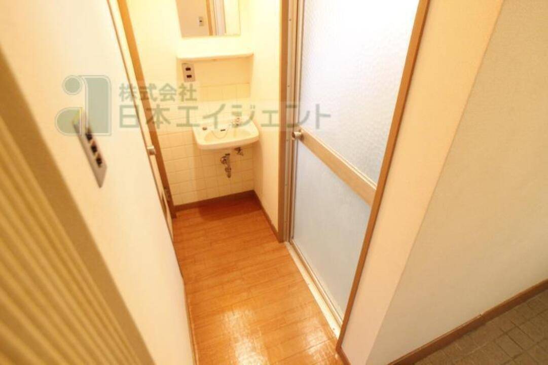 洗面設備　洗面所