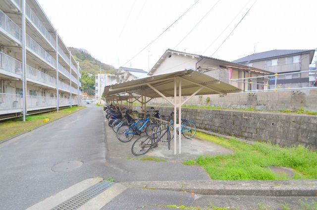 【広島市安芸区畑賀のマンションの幼稚園・保育園】