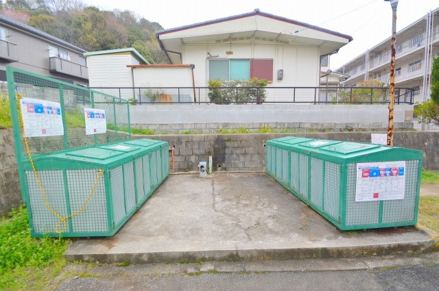 【広島市安芸区畑賀のマンションの小学校】